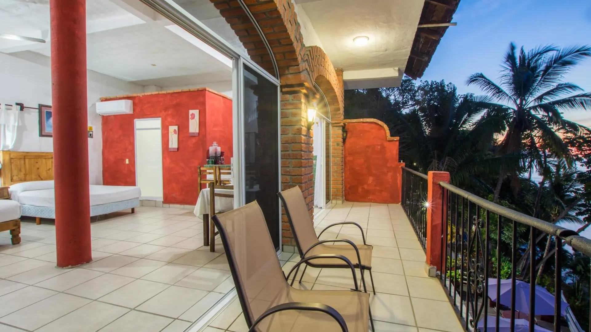 Traditional Sierra Leon Oceanfront Rooms - Adults Only Puerto Vallarta