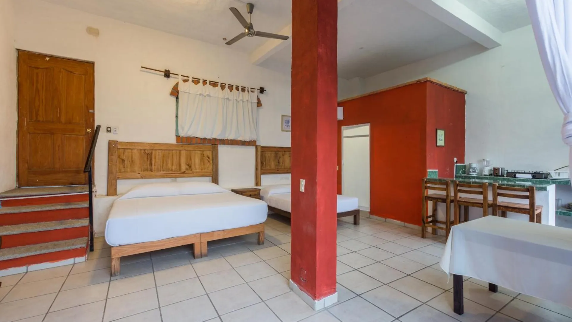 Hotel Traditional Sierra Leon Oceanfront Rooms - Adults Only Puerto Vallarta Mexico